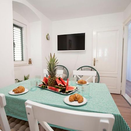Apartment Slavuj Central Square Split Exterior foto